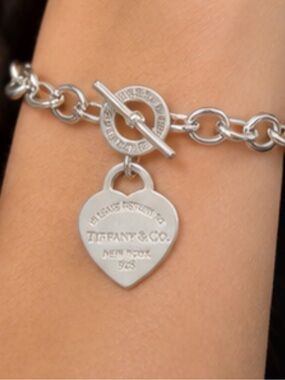 Tiffany & Co. Silver Heart Tag Toggle Bracelet